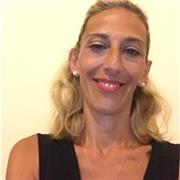 diplomata magistrale e laureata in giurisrudenza